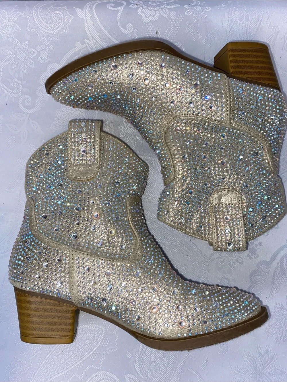 Pre owned girls Forever Link River Gold Rhinestone Bling Cowboy Boots, sz. 10
